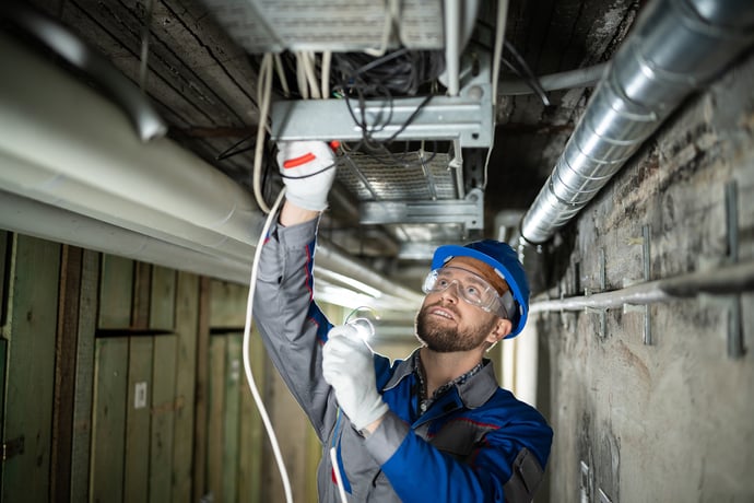 Temporary Electricians vs Permanent Hires: What Makes Sense for Your Business?