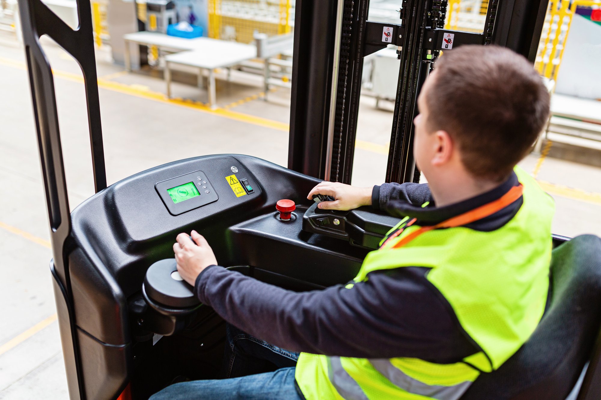 Reach truck operator in a high-bay warehouse, a higher-paying forklift operator role in Utah Reach truck operator in a high-bay warehouse, a higher-paying forklift operator role in Utah