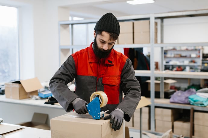 Holiday warehouse jobs in Utah: pay, shifts, and how to get hired fast